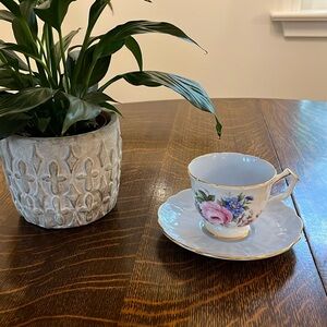 Aynsley Vintage Fine Bone China Teacup and Saucer Set